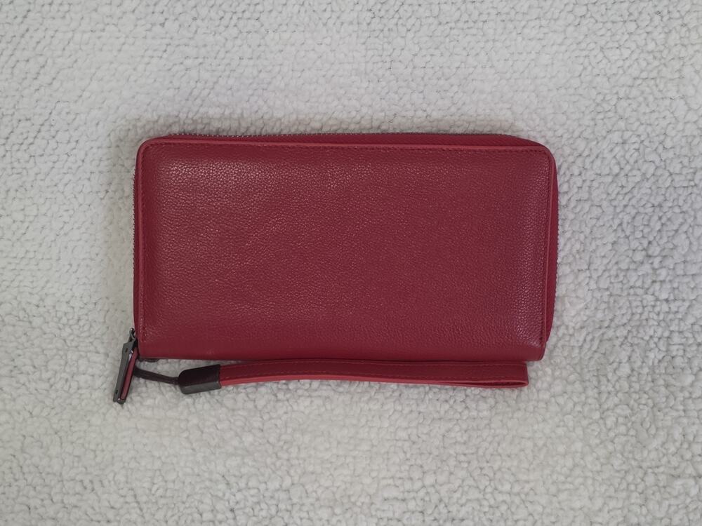 Bveyzi RFID Blocking Wallet Wristlet Leather Zip Around Phone Holder Clutch Red
